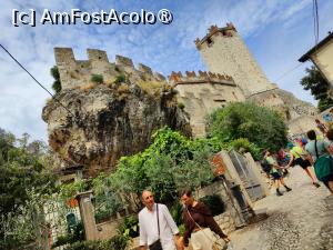 [P43] Castelul din Malcesine » foto by crismis
 - 
<span class="allrVoted glyphicon glyphicon-heart hidden" id="av1514932"></span>
<a class="m-l-10 hidden" id="sv1514932" onclick="voting_Foto_DelVot(,1514932,4749)" role="button">șterge vot <span class="glyphicon glyphicon-remove"></span></a>
<a id="v91514932" class=" c-red"  onclick="voting_Foto_SetVot(1514932)" role="button"><span class="glyphicon glyphicon-heart-empty"></span> <b>LIKE</b> = Votează poza</a> <img class="hidden"  id="f1514932W9" src="/imagini/loader.gif" border="0" /><span class="AjErrMes hidden" id="e1514932ErM"></span>