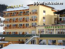 [P02] Hotel Harfenwirt (Niederau, Tirol Austria) acolo unde veti fi tratati SUPER... cazare, mancare, iar partia... treceti strada » foto by jenib
 - 
<span class="allrVoted glyphicon glyphicon-heart hidden" id="av44865"></span>
<a class="m-l-10 hidden" id="sv44865" onclick="voting_Foto_DelVot(,44865,4759)" role="button">șterge vot <span class="glyphicon glyphicon-remove"></span></a>
<a id="v944865" class=" c-red"  onclick="voting_Foto_SetVot(44865)" role="button"><span class="glyphicon glyphicon-heart-empty"></span> <b>LIKE</b> = Votează poza</a> <img class="hidden"  id="f44865W9" src="/imagini/loader.gif" border="0" /><span class="AjErrMes hidden" id="e44865ErM"></span>