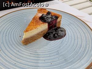 [P09] Cheesecake cu fructe de padure » foto by silvia tudoran
 - 
<span class="allrVoted glyphicon glyphicon-heart hidden" id="av1267457"></span>
<a class="m-l-10 hidden" id="sv1267457" onclick="voting_Foto_DelVot(,1267457,4761)" role="button">șterge vot <span class="glyphicon glyphicon-remove"></span></a>
<a id="v91267457" class=" c-red"  onclick="voting_Foto_SetVot(1267457)" role="button"><span class="glyphicon glyphicon-heart-empty"></span> <b>LIKE</b> = Votează poza</a> <img class="hidden"  id="f1267457W9" src="/imagini/loader.gif" border="0" /><span class="AjErrMes hidden" id="e1267457ErM"></span>