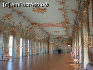 [P20] Charlottenburg, aripa nouă - Galeria aurită; este sala care mie mi-a plăcut cel mai mult din tot palatul și una din cele mai frumoase săli rococo din Europa » foto by RoxanaGRS
 - 
<span class="allrVoted glyphicon glyphicon-heart hidden" id="av1093680"></span>
<a class="m-l-10 hidden" id="sv1093680" onclick="voting_Foto_DelVot(,1093680,4900)" role="button">șterge vot <span class="glyphicon glyphicon-remove"></span></a>
<a id="v91093680" class=" c-red"  onclick="voting_Foto_SetVot(1093680)" role="button"><span class="glyphicon glyphicon-heart-empty"></span> <b>LIKE</b> = Votează poza</a> <img class="hidden"  id="f1093680W9" src="/imagini/loader.gif" border="0" /><span class="AjErrMes hidden" id="e1093680ErM"></span>