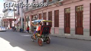 [P13] cu tricicleta prin centro Havana, clasdiri vechi din perioada coloniala » foto by grecudoina
 - 
<span class="allrVoted glyphicon glyphicon-heart hidden" id="av1083572"></span>
<a class="m-l-10 hidden" id="sv1083572" onclick="voting_Foto_DelVot(,1083572,4925)" role="button">șterge vot <span class="glyphicon glyphicon-remove"></span></a>
<a id="v91083572" class=" c-red"  onclick="voting_Foto_SetVot(1083572)" role="button"><span class="glyphicon glyphicon-heart-empty"></span> <b>LIKE</b> = Votează poza</a> <img class="hidden"  id="f1083572W9" src="/imagini/loader.gif" border="0" /><span class="AjErrMes hidden" id="e1083572ErM"></span>