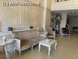 [P02] Hotel Sulina, Mamaia. Holul, gol și trist, după plecarea voastră... » foto by Floria
 - 
<span class="allrVoted glyphicon glyphicon-heart hidden" id="av1527488"></span>
<a class="m-l-10 hidden" id="sv1527488" onclick="voting_Foto_DelVot(,1527488,4946)" role="button">șterge vot <span class="glyphicon glyphicon-remove"></span></a>
<a id="v91527488" class=" c-red"  onclick="voting_Foto_SetVot(1527488)" role="button"><span class="glyphicon glyphicon-heart-empty"></span> <b>LIKE</b> = Votează poza</a> <img class="hidden"  id="f1527488W9" src="/imagini/loader.gif" border="0" /><span class="AjErrMes hidden" id="e1527488ErM"></span>