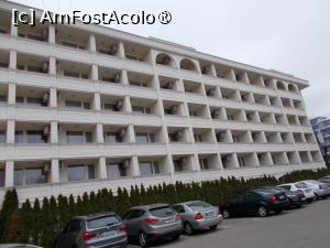 [P02] Hotelul Sulina. Parcarea.  » foto by Zoazore
 - 
<span class="allrVoted glyphicon glyphicon-heart hidden" id="av1523806"></span>
<a class="m-l-10 hidden" id="sv1523806" onclick="voting_Foto_DelVot(,1523806,4946)" role="button">șterge vot <span class="glyphicon glyphicon-remove"></span></a>
<a id="v91523806" class=" c-red"  onclick="voting_Foto_SetVot(1523806)" role="button"><span class="glyphicon glyphicon-heart-empty"></span> <b>LIKE</b> = Votează poza</a> <img class="hidden"  id="f1523806W9" src="/imagini/loader.gif" border="0" /><span class="AjErrMes hidden" id="e1523806ErM"></span>