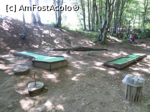 [P42] Minigolf la Aventura Parc Drăguş.  » foto by Safta Radu
 - 
<span class="allrVoted glyphicon glyphicon-heart hidden" id="av764502"></span>
<a class="m-l-10 hidden" id="sv764502" onclick="voting_Foto_DelVot(,764502,5029)" role="button">șterge vot <span class="glyphicon glyphicon-remove"></span></a>
<a id="v9764502" class=" c-red"  onclick="voting_Foto_SetVot(764502)" role="button"><span class="glyphicon glyphicon-heart-empty"></span> <b>LIKE</b> = Votează poza</a> <img class="hidden"  id="f764502W9" src="/imagini/loader.gif" border="0" /><span class="AjErrMes hidden" id="e764502ErM"></span>