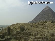 P11 [NOV-2008] Cairo - Platoul Giza. Istorie antica ingropata in nisip.