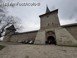 [P63] Mânăstirea Sucevița » foto by AZE
 - 
<span class="allrVoted glyphicon glyphicon-heart hidden" id="av1479145"></span>
<a class="m-l-10 hidden" id="sv1479145" onclick="voting_Foto_DelVot(,1479145,5114)" role="button">șterge vot <span class="glyphicon glyphicon-remove"></span></a>
<a id="v91479145" class=" c-red"  onclick="voting_Foto_SetVot(1479145)" role="button"><span class="glyphicon glyphicon-heart-empty"></span> <b>LIKE</b> = Votează poza</a> <img class="hidden"  id="f1479145W9" src="/imagini/loader.gif" border="0" /><span class="AjErrMes hidden" id="e1479145ErM"></span>