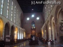 [P10] Interiorul aerisit si destul de auster al bisericii Santa Chiara; prin partea stanga a altarului se intra in gradinile manastirii » foto by mecut
 - 
<span class="allrVoted glyphicon glyphicon-heart hidden" id="av201271"></span>
<a class="m-l-10 hidden" id="sv201271" onclick="voting_Foto_DelVot(,201271,5128)" role="button">șterge vot <span class="glyphicon glyphicon-remove"></span></a>
<a id="v9201271" class=" c-red"  onclick="voting_Foto_SetVot(201271)" role="button"><span class="glyphicon glyphicon-heart-empty"></span> <b>LIKE</b> = Votează poza</a> <img class="hidden"  id="f201271W9" src="/imagini/loader.gif" border="0" /><span class="AjErrMes hidden" id="e201271ErM"></span>