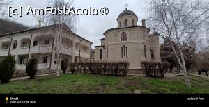 [P05] Corp de chilii și biserica veche din anii `40. » foto by tata123 🔱
 - 
<span class="allrVoted glyphicon glyphicon-heart hidden" id="av1525048"></span>
<a class="m-l-10 hidden" id="sv1525048" onclick="voting_Foto_DelVot(,1525048,5136)" role="button">șterge vot <span class="glyphicon glyphicon-remove"></span></a>
<a id="v91525048" class=" c-red"  onclick="voting_Foto_SetVot(1525048)" role="button"><span class="glyphicon glyphicon-heart-empty"></span> <b>LIKE</b> = Votează poza</a> <img class="hidden"  id="f1525048W9" src="/imagini/loader.gif" border="0" /><span class="AjErrMes hidden" id="e1525048ErM"></span>