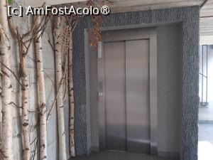 [P17] Liftul pentru a coborî la restaurant » foto by roxxie
 - 
<span class="allrVoted glyphicon glyphicon-heart hidden" id="av1528455"></span>
<a class="m-l-10 hidden" id="sv1528455" onclick="voting_Foto_DelVot(,1528455,5210)" role="button">șterge vot <span class="glyphicon glyphicon-remove"></span></a>
<a id="v91528455" class=" c-red"  onclick="voting_Foto_SetVot(1528455)" role="button"><span class="glyphicon glyphicon-heart-empty"></span> <b>LIKE</b> = Votează poza</a> <img class="hidden"  id="f1528455W9" src="/imagini/loader.gif" border="0" /><span class="AjErrMes hidden" id="e1528455ErM"></span>