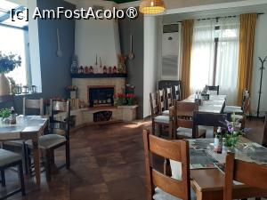[P24] Șemineul din restaurant » foto by roxxie
 - 
<span class="allrVoted glyphicon glyphicon-heart hidden" id="av1528462"></span>
<a class="m-l-10 hidden" id="sv1528462" onclick="voting_Foto_DelVot(,1528462,5210)" role="button">șterge vot <span class="glyphicon glyphicon-remove"></span></a>
<a id="v91528462" class=" c-red"  onclick="voting_Foto_SetVot(1528462)" role="button"><span class="glyphicon glyphicon-heart-empty"></span> <b>LIKE</b> = Votează poza</a> <img class="hidden"  id="f1528462W9" src="/imagini/loader.gif" border="0" /><span class="AjErrMes hidden" id="e1528462ErM"></span>