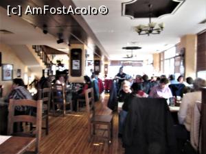 [P18] Sala plină a restaurantului » foto by Michi
 - 
<span class="allrVoted glyphicon glyphicon-heart hidden" id="av1342636"></span>
<a class="m-l-10 hidden" id="sv1342636" onclick="voting_Foto_DelVot(,1342636,5266)" role="button">șterge vot <span class="glyphicon glyphicon-remove"></span></a>
<a id="v91342636" class=" c-red"  onclick="voting_Foto_SetVot(1342636)" role="button"><span class="glyphicon glyphicon-heart-empty"></span> <b>LIKE</b> = Votează poza</a> <img class="hidden"  id="f1342636W9" src="/imagini/loader.gif" border="0" /><span class="AjErrMes hidden" id="e1342636ErM"></span>