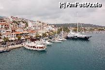 [P12] Panorama Portul nou Skiathos - de aici pleaca Ferrys catre Volos, Skopelos - poza facut din Ferry catre Skopelos » foto by haraba
 - 
<span class="allrVoted glyphicon glyphicon-heart hidden" id="av61045"></span>
<a class="m-l-10 hidden" id="sv61045" onclick="voting_Foto_DelVot(,61045,5322)" role="button">șterge vot <span class="glyphicon glyphicon-remove"></span></a>
<a id="v961045" class=" c-red"  onclick="voting_Foto_SetVot(61045)" role="button"><span class="glyphicon glyphicon-heart-empty"></span> <b>LIKE</b> = Votează poza</a> <img class="hidden"  id="f61045W9" src="/imagini/loader.gif" border="0" /><span class="AjErrMes hidden" id="e61045ErM"></span>