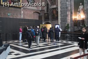 [P31] Gent, Catedrala Sf. Bavo, Intrarea în spațiul protejat al Polipticului realizat de frații Van Eyck dar și la altar » foto by mprofeanu
 - 
<span class="allrVoted glyphicon glyphicon-heart hidden" id="av1444249"></span>
<a class="m-l-10 hidden" id="sv1444249" onclick="voting_Foto_DelVot(,1444249,5419)" role="button">șterge vot <span class="glyphicon glyphicon-remove"></span></a>
<a id="v91444249" class=" c-red"  onclick="voting_Foto_SetVot(1444249)" role="button"><span class="glyphicon glyphicon-heart-empty"></span> <b>LIKE</b> = Votează poza</a> <img class="hidden"  id="f1444249W9" src="/imagini/loader.gif" border="0" /><span class="AjErrMes hidden" id="e1444249ErM"></span>