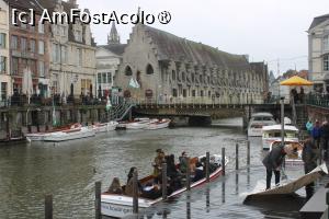 [P57] Gent, Debarcader pentru plimbare cu barca lângă Vleeshuisbrug (Podul Măcelăriei), în centrul vechea Măcelărie » foto by mprofeanu
 - 
<span class="allrVoted glyphicon glyphicon-heart hidden" id="av1444275"></span>
<a class="m-l-10 hidden" id="sv1444275" onclick="voting_Foto_DelVot(,1444275,5419)" role="button">șterge vot <span class="glyphicon glyphicon-remove"></span></a>
<a id="v91444275" class=" c-red"  onclick="voting_Foto_SetVot(1444275)" role="button"><span class="glyphicon glyphicon-heart-empty"></span> <b>LIKE</b> = Votează poza</a> <img class="hidden"  id="f1444275W9" src="/imagini/loader.gif" border="0" /><span class="AjErrMes hidden" id="e1444275ErM"></span>