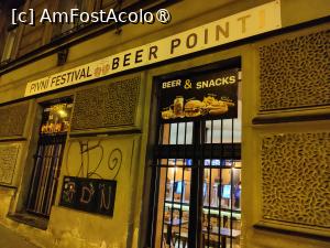 [P08] Beer Point Praga » foto by crismis
 - 
<span class="allrVoted glyphicon glyphicon-heart hidden" id="av1452073"></span>
<a class="m-l-10 hidden" id="sv1452073" onclick="voting_Foto_DelVot(,1452073,5497)" role="button">șterge vot <span class="glyphicon glyphicon-remove"></span></a>
<a id="v91452073" class=" c-red"  onclick="voting_Foto_SetVot(1452073)" role="button"><span class="glyphicon glyphicon-heart-empty"></span> <b>LIKE</b> = Votează poza</a> <img class="hidden"  id="f1452073W9" src="/imagini/loader.gif" border="0" /><span class="AjErrMes hidden" id="e1452073ErM"></span>