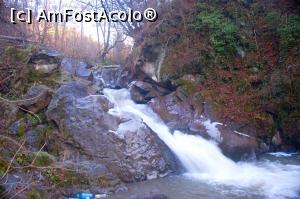 [P38] Covasna - pe drumul spre Comandău (și planul înclinat) - cascada de sub șiclău (cu vestitele PET-uri)  » foto by Dragoș_MD
 - 
<span class="allrVoted glyphicon glyphicon-heart hidden" id="av814496"></span>
<a class="m-l-10 hidden" id="sv814496" onclick="voting_Foto_DelVot(,814496,5515)" role="button">șterge vot <span class="glyphicon glyphicon-remove"></span></a>
<a id="v9814496" class=" c-red"  onclick="voting_Foto_SetVot(814496)" role="button"><span class="glyphicon glyphicon-heart-empty"></span> <b>LIKE</b> = Votează poza</a> <img class="hidden"  id="f814496W9" src="/imagini/loader.gif" border="0" /><span class="AjErrMes hidden" id="e814496ErM"></span>