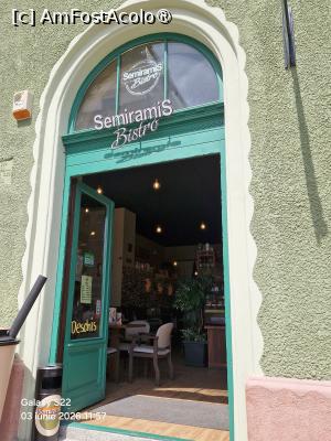 [P02] 2. Intrarea în cafeneaua „SemiramiS-Bistro” » foto by doinafil
 - 
<span class="allrVoted glyphicon glyphicon-heart hidden" id="av1532040"></span>
<a class="m-l-10 hidden" id="sv1532040" onclick="voting_Foto_DelVot(,1532040,5534)" role="button">șterge vot <span class="glyphicon glyphicon-remove"></span></a>
<a id="v91532040" class=" c-red"  onclick="voting_Foto_SetVot(1532040)" role="button"><span class="glyphicon glyphicon-heart-empty"></span> <b>LIKE</b> = Votează poza</a> <img class="hidden"  id="f1532040W9" src="/imagini/loader.gif" border="0" /><span class="AjErrMes hidden" id="e1532040ErM"></span>