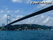 [P23] Bosphorus Bridge (Boğaziçi Köprüsü), Istanbul, Turcia este unul din cele două poduri care taie strâmtoarea Bosfor, unind Europa de Asia. Are o lungime de 1510m, înălţimea platformei de 64m, iar distanţa dintre piloni de 1074m. Pilonii se ridică la 105m. La momentul inaugurării, în 1973, era cel mai lung pod suspendat din afara Statelor Unite. În prezent este al 16-lea pod suspendat din lume. » foto by badge®
 - 
<span class="allrVoted glyphicon glyphicon-heart hidden" id="av175490"></span>
<a class="m-l-10 hidden" id="sv175490" onclick="voting_Foto_DelVot(,175490,5760)" role="button">șterge vot <span class="glyphicon glyphicon-remove"></span></a>
<a id="v9175490" class=" c-red"  onclick="voting_Foto_SetVot(175490)" role="button"><span class="glyphicon glyphicon-heart-empty"></span> <b>LIKE</b> = Votează poza</a> <img class="hidden"  id="f175490W9" src="/imagini/loader.gif" border="0" /><span class="AjErrMes hidden" id="e175490ErM"></span>