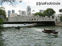 [P36] Anderson Bridge, Singapore, este un pod deschis traficului, situat lângă gura de vărsare a râului Singapore în centrul oraşului. A fost terminat în 1910 şi denumit după Sir John Anderson, guvernator şi comisionar britanic al Federaţiei Statelor Malay şi Ceylon. » foto by badge®
 - 
<span class="allrVoted glyphicon glyphicon-heart hidden" id="av175503"></span>
<a class="m-l-10 hidden" id="sv175503" onclick="voting_Foto_DelVot(,175503,5760)" role="button">șterge vot <span class="glyphicon glyphicon-remove"></span></a>
<a id="v9175503" class=" c-red"  onclick="voting_Foto_SetVot(175503)" role="button"><span class="glyphicon glyphicon-heart-empty"></span> <b>LIKE</b> = Votează poza</a> <img class="hidden"  id="f175503W9" src="/imagini/loader.gif" border="0" /><span class="AjErrMes hidden" id="e175503ErM"></span>