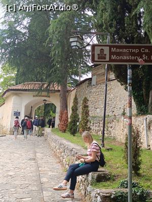 [P18] Lacul Ohrid, Mănăstirea Sf. Naum, urcăm spre intrare » foto by mprofeanu
 - 
<span class="allrVoted glyphicon glyphicon-heart hidden" id="av1541568"></span>
<a class="m-l-10 hidden" id="sv1541568" onclick="voting_Foto_DelVot(,1541568,5763)" role="button">șterge vot <span class="glyphicon glyphicon-remove"></span></a>
<a id="v91541568" class=" c-red"  onclick="voting_Foto_SetVot(1541568)" role="button"><span class="glyphicon glyphicon-heart-empty"></span> <b>LIKE</b> = Votează poza</a> <img class="hidden"  id="f1541568W9" src="/imagini/loader.gif" border="0" /><span class="AjErrMes hidden" id="e1541568ErM"></span>