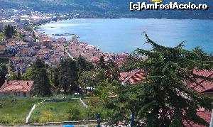 [P10] Portul orașului văzut din Fortăreața Samoil din orașul Ohrid, Macedonia.  » foto by traian.leuca †
 - 
<span class="allrVoted glyphicon glyphicon-heart hidden" id="av622377"></span>
<a class="m-l-10 hidden" id="sv622377" onclick="voting_Foto_DelVot(,622377,5763)" role="button">șterge vot <span class="glyphicon glyphicon-remove"></span></a>
<a id="v9622377" class=" c-red"  onclick="voting_Foto_SetVot(622377)" role="button"><span class="glyphicon glyphicon-heart-empty"></span> <b>LIKE</b> = Votează poza</a> <img class="hidden"  id="f622377W9" src="/imagini/loader.gif" border="0" /><span class="AjErrMes hidden" id="e622377ErM"></span>