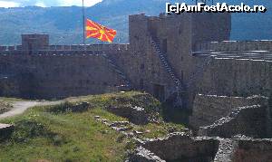 [P09] Ruine în interiorul Fortăreței Samoil din orașul Ohrid, Macedonia.  » foto by traian.leuca †
 - 
<span class="allrVoted glyphicon glyphicon-heart hidden" id="av622376"></span>
<a class="m-l-10 hidden" id="sv622376" onclick="voting_Foto_DelVot(,622376,5763)" role="button">șterge vot <span class="glyphicon glyphicon-remove"></span></a>
<a id="v9622376" class=" c-red"  onclick="voting_Foto_SetVot(622376)" role="button"><span class="glyphicon glyphicon-heart-empty"></span> <b>LIKE</b> = Votează poza</a> <img class="hidden"  id="f622376W9" src="/imagini/loader.gif" border="0" /><span class="AjErrMes hidden" id="e622376ErM"></span>