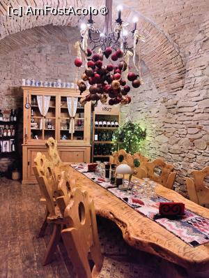 [P25] Gasthaus Altepost; pivnița » foto by crismis
 - 
<span class="allrVoted glyphicon glyphicon-heart hidden" id="av1479841"></span>
<a class="m-l-10 hidden" id="sv1479841" onclick="voting_Foto_DelVot(,1479841,5855)" role="button">șterge vot <span class="glyphicon glyphicon-remove"></span></a>
<a id="v91479841" class=" c-red"  onclick="voting_Foto_SetVot(1479841)" role="button"><span class="glyphicon glyphicon-heart-empty"></span> <b>LIKE</b> = Votează poza</a> <img class="hidden"  id="f1479841W9" src="/imagini/loader.gif" border="0" /><span class="AjErrMes hidden" id="e1479841ErM"></span>