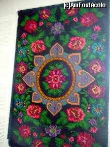 [P24] Muzeul Costumelor Populare din Romania - un covor cu motive geometrice ce infrumuseteaza expozitia » foto by magdalena
 - 
<span class="allrVoted glyphicon glyphicon-heart hidden" id="av234662"></span>
<a class="m-l-10 hidden" id="sv234662" onclick="voting_Foto_DelVot(,234662,5895)" role="button">șterge vot <span class="glyphicon glyphicon-remove"></span></a>
<a id="v9234662" class=" c-red"  onclick="voting_Foto_SetVot(234662)" role="button"><span class="glyphicon glyphicon-heart-empty"></span> <b>LIKE</b> = Votează poza</a> <img class="hidden"  id="f234662W9" src="/imagini/loader.gif" border="0" /><span class="AjErrMes hidden" id="e234662ErM"></span>