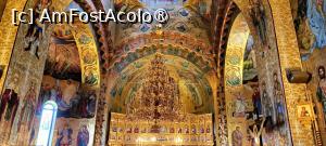 [P08] Naos și candelabrul central. » foto by tata123 🔱
 - 
<span class="allrVoted glyphicon glyphicon-heart hidden" id="av1492064"></span>
<a class="m-l-10 hidden" id="sv1492064" onclick="voting_Foto_DelVot(,1492064,5917)" role="button">șterge vot <span class="glyphicon glyphicon-remove"></span></a>
<a id="v91492064" class=" c-red"  onclick="voting_Foto_SetVot(1492064)" role="button"><span class="glyphicon glyphicon-heart-empty"></span> <b>LIKE</b> = Votează poza</a> <img class="hidden"  id="f1492064W9" src="/imagini/loader.gif" border="0" /><span class="AjErrMes hidden" id="e1492064ErM"></span>