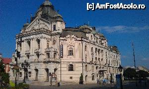 [P11] Teatrul Naţional de pe Strada Mare (Hlavná ulica) din Kosice, Slovacia.  » foto by traian.leuca †
 - 
<span class="allrVoted glyphicon glyphicon-heart hidden" id="av485800"></span>
<a class="m-l-10 hidden" id="sv485800" onclick="voting_Foto_DelVot(,485800,5995)" role="button">șterge vot <span class="glyphicon glyphicon-remove"></span></a>
<a id="v9485800" class=" c-red"  onclick="voting_Foto_SetVot(485800)" role="button"><span class="glyphicon glyphicon-heart-empty"></span> <b>LIKE</b> = Votează poza</a> <img class="hidden"  id="f485800W9" src="/imagini/loader.gif" border="0" /><span class="AjErrMes hidden" id="e485800ErM"></span>