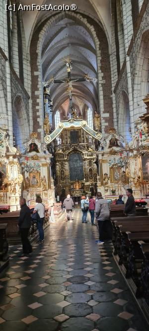 [P17] Frumoasa catedrala » foto by Tonyc
 - 
<span class="allrVoted glyphicon glyphicon-heart hidden" id="av1526572"></span>
<a class="m-l-10 hidden" id="sv1526572" onclick="voting_Foto_DelVot(,1526572,5995)" role="button">șterge vot <span class="glyphicon glyphicon-remove"></span></a>
<a id="v91526572" class=" c-red"  onclick="voting_Foto_SetVot(1526572)" role="button"><span class="glyphicon glyphicon-heart-empty"></span> <b>LIKE</b> = Votează poza</a> <img class="hidden"  id="f1526572W9" src="/imagini/loader.gif" border="0" /><span class="AjErrMes hidden" id="e1526572ErM"></span>