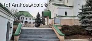 [P66] Tiraspol, Catedrala Naşterii Domnului, Intrarea este în dreapta... » foto by mprofeanu
 - 
<span class="allrVoted glyphicon glyphicon-heart hidden" id="av1492705"></span>
<a class="m-l-10 hidden" id="sv1492705" onclick="voting_Foto_DelVot(,1492705,6113)" role="button">șterge vot <span class="glyphicon glyphicon-remove"></span></a>
<a id="v91492705" class=" c-red"  onclick="voting_Foto_SetVot(1492705)" role="button"><span class="glyphicon glyphicon-heart-empty"></span> <b>LIKE</b> = Votează poza</a> <img class="hidden"  id="f1492705W9" src="/imagini/loader.gif" border="0" /><span class="AjErrMes hidden" id="e1492705ErM"></span>