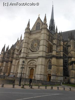 [P52] Orléans - Cathédrale Sainte-Croix d'Orléans. » foto by iulianic
 - 
<span class="allrVoted glyphicon glyphicon-heart hidden" id="av1442943"></span>
<a class="m-l-10 hidden" id="sv1442943" onclick="voting_Foto_DelVot(,1442943,6376)" role="button">șterge vot <span class="glyphicon glyphicon-remove"></span></a>
<a id="v91442943" class=" c-red"  onclick="voting_Foto_SetVot(1442943)" role="button"><span class="glyphicon glyphicon-heart-empty"></span> <b>LIKE</b> = Votează poza</a> <img class="hidden"  id="f1442943W9" src="/imagini/loader.gif" border="0" /><span class="AjErrMes hidden" id="e1442943ErM"></span>