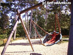 [P13] Parcul Mica Padure - leagan si 'panza de paianjen' in fundal, o increngatura de sfori, pentru catarat.  » foto by dannaa
 - 
<span class="allrVoted glyphicon glyphicon-heart hidden" id="av473163"></span>
<a class="m-l-10 hidden" id="sv473163" onclick="voting_Foto_DelVot(,473163,6382)" role="button">șterge vot <span class="glyphicon glyphicon-remove"></span></a>
<a id="v9473163" class=" c-red"  onclick="voting_Foto_SetVot(473163)" role="button"><span class="glyphicon glyphicon-heart-empty"></span> <b>LIKE</b> = Votează poza</a> <img class="hidden"  id="f473163W9" src="/imagini/loader.gif" border="0" /><span class="AjErrMes hidden" id="e473163ErM"></span>