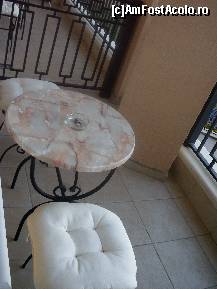 [P05] balcon » foto by drg_marius
 - 
<span class="allrVoted glyphicon glyphicon-heart hidden" id="av342798"></span>
<a class="m-l-10 hidden" id="sv342798" onclick="voting_Foto_DelVot(,342798,6487)" role="button">șterge vot <span class="glyphicon glyphicon-remove"></span></a>
<a id="v9342798" class=" c-red"  onclick="voting_Foto_SetVot(342798)" role="button"><span class="glyphicon glyphicon-heart-empty"></span> <b>LIKE</b> = Votează poza</a> <img class="hidden"  id="f342798W9" src="/imagini/loader.gif" border="0" /><span class="AjErrMes hidden" id="e342798ErM"></span>