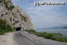 [P09] Un tunel, în apropiere de Golubac » foto by Costi
 - 
<span class="allrVoted glyphicon glyphicon-heart hidden" id="av132927"></span>
<a class="m-l-10 hidden" id="sv132927" onclick="voting_Foto_DelVot(,132927,6716)" role="button">șterge vot <span class="glyphicon glyphicon-remove"></span></a>
<a id="v9132927" class=" c-red"  onclick="voting_Foto_SetVot(132927)" role="button"><span class="glyphicon glyphicon-heart-empty"></span> <b>LIKE</b> = Votează poza</a> <img class="hidden"  id="f132927W9" src="/imagini/loader.gif" border="0" /><span class="AjErrMes hidden" id="e132927ErM"></span>