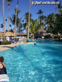 [P01] Una dintre piscinele de la Grand Palladium Punta Cana » foto by eduardradupaul*
 - 
<span class="allrVoted glyphicon glyphicon-heart hidden" id="av108478"></span>
<a class="m-l-10 hidden" id="sv108478" onclick="voting_Foto_DelVot(,108478,6729)" role="button">șterge vot <span class="glyphicon glyphicon-remove"></span></a>
<a id="v9108478" class=" c-red"  onclick="voting_Foto_SetVot(108478)" role="button"><span class="glyphicon glyphicon-heart-empty"></span> <b>LIKE</b> = Votează poza</a> <img class="hidden"  id="f108478W9" src="/imagini/loader.gif" border="0" /><span class="AjErrMes hidden" id="e108478ErM"></span>