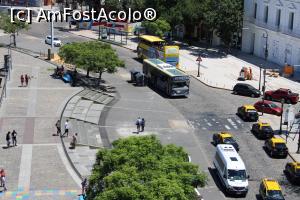 [P69] Buenos Aires, La Boca, Zona de intrare în Caminito, se vede și autobuzul Hop on - Hop off dar și zona de taxiuri, văzute de pe Terasa MBQM, poză mărită... » foto by mprofeanu
 - 
<span class="allrVoted glyphicon glyphicon-heart hidden" id="av1163922"></span>
<a class="m-l-10 hidden" id="sv1163922" onclick="voting_Foto_DelVot(,1163922,6764)" role="button">șterge vot <span class="glyphicon glyphicon-remove"></span></a>
<a id="v91163922" class=" c-red"  onclick="voting_Foto_SetVot(1163922)" role="button"><span class="glyphicon glyphicon-heart-empty"></span> <b>LIKE</b> = Votează poza</a> <img class="hidden"  id="f1163922W9" src="/imagini/loader.gif" border="0" /><span class="AjErrMes hidden" id="e1163922ErM"></span>