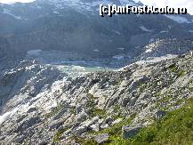 P13 [JUL-2012] Furkapass - Lacul Rhônegletscher şi gheţarul în dreapta. 