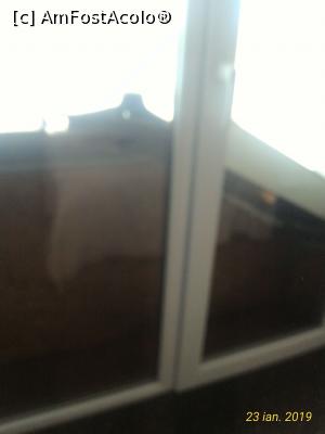 P04 <small>[JAN-2019]</small> Deschizi geamul si dai in acoperisul unei constructii din spatele hotelului...  » foto by doru.culda
 - 
<span class="allrVoted glyphicon glyphicon-heart hidden" id="av1049942"></span>
<a class="m-l-10 hidden" id="sv1049942" onclick="voting_Foto_DelVot(,1049942,0)" role="button">șterge vot <span class="glyphicon glyphicon-remove"></span></a>
<a id="v91049942" class=" c-red"  onclick="voting_Foto_SetVot(1049942)" role="button"><span class="glyphicon glyphicon-heart-empty"></span> <b>LIKE</b> = Votează poza</a> <img class="hidden"  id="f1049942W9" src="/imagini/loader.gif" border="0" /><span class="AjErrMes hidden" id="e1049942ErM"></span>