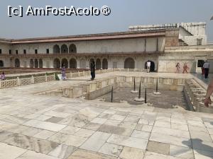 [P32] Agra Fort,India » foto by AZE
 - 
<span class="allrVoted glyphicon glyphicon-heart hidden" id="av1435996"></span>
<a class="m-l-10 hidden" id="sv1435996" onclick="voting_Foto_DelVot(,1435996,7081)" role="button">șterge vot <span class="glyphicon glyphicon-remove"></span></a>
<a id="v91435996" class=" c-red"  onclick="voting_Foto_SetVot(1435996)" role="button"><span class="glyphicon glyphicon-heart-empty"></span> <b>LIKE</b> = Votează poza</a> <img class="hidden"  id="f1435996W9" src="/imagini/loader.gif" border="0" /><span class="AjErrMes hidden" id="e1435996ErM"></span>