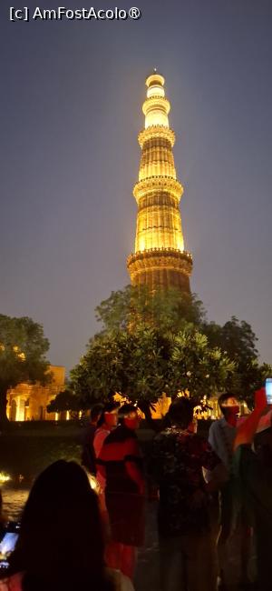 [P13] Delhi - Qutub Minar în luminile nopții. » foto by iulianic
 - 
<span class="allrVoted glyphicon glyphicon-heart hidden" id="av1466912"></span>
<a class="m-l-10 hidden" id="sv1466912" onclick="voting_Foto_DelVot(,1466912,7091)" role="button">șterge vot <span class="glyphicon glyphicon-remove"></span></a>
<a id="v91466912" class=" c-red"  onclick="voting_Foto_SetVot(1466912)" role="button"><span class="glyphicon glyphicon-heart-empty"></span> <b>LIKE</b> = Votează poza</a> <img class="hidden"  id="f1466912W9" src="/imagini/loader.gif" border="0" /><span class="AjErrMes hidden" id="e1466912ErM"></span>