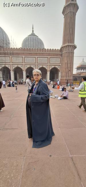 [P27] Delhi - La Moscheea Jama Masjid. » foto by iulianic
 - 
<span class="allrVoted glyphicon glyphicon-heart hidden" id="av1466926"></span>
<a class="m-l-10 hidden" id="sv1466926" onclick="voting_Foto_DelVot(,1466926,7091)" role="button">șterge vot <span class="glyphicon glyphicon-remove"></span></a>
<a id="v91466926" class=" c-red"  onclick="voting_Foto_SetVot(1466926)" role="button"><span class="glyphicon glyphicon-heart-empty"></span> <b>LIKE</b> = Votează poza</a> <img class="hidden"  id="f1466926W9" src="/imagini/loader.gif" border="0" /><span class="AjErrMes hidden" id="e1466926ErM"></span>