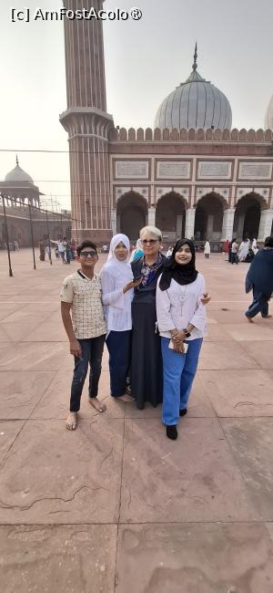 [P30] Delhi - La Moscheea Jama Masjid. » foto by iulianic
 - 
<span class="allrVoted glyphicon glyphicon-heart hidden" id="av1466929"></span>
<a class="m-l-10 hidden" id="sv1466929" onclick="voting_Foto_DelVot(,1466929,7091)" role="button">șterge vot <span class="glyphicon glyphicon-remove"></span></a>
<a id="v91466929" class=" c-red"  onclick="voting_Foto_SetVot(1466929)" role="button"><span class="glyphicon glyphicon-heart-empty"></span> <b>LIKE</b> = Votează poza</a> <img class="hidden"  id="f1466929W9" src="/imagini/loader.gif" border="0" /><span class="AjErrMes hidden" id="e1466929ErM"></span>