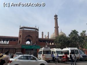 [P01] Moscheea Jama Masjid,văută dinspre orașul vechi » foto by AZE
 - 
<span class="allrVoted glyphicon glyphicon-heart hidden" id="av1430303"></span>
<a class="m-l-10 hidden" id="sv1430303" onclick="voting_Foto_DelVot(,1430303,7091)" role="button">șterge vot <span class="glyphicon glyphicon-remove"></span></a>
<a id="v91430303" class=" c-red"  onclick="voting_Foto_SetVot(1430303)" role="button"><span class="glyphicon glyphicon-heart-empty"></span> <b>LIKE</b> = Votează poza</a> <img class="hidden"  id="f1430303W9" src="/imagini/loader.gif" border="0" /><span class="AjErrMes hidden" id="e1430303ErM"></span>