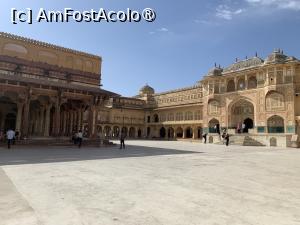 [P27] Amber Fort,Diwan I Am » foto by AZE
 - 
<span class="allrVoted glyphicon glyphicon-heart hidden" id="av1444375"></span>
<a class="m-l-10 hidden" id="sv1444375" onclick="voting_Foto_DelVot(,1444375,7099)" role="button">șterge vot <span class="glyphicon glyphicon-remove"></span></a>
<a id="v91444375" class=" c-red"  onclick="voting_Foto_SetVot(1444375)" role="button"><span class="glyphicon glyphicon-heart-empty"></span> <b>LIKE</b> = Votează poza</a> <img class="hidden"  id="f1444375W9" src="/imagini/loader.gif" border="0" /><span class="AjErrMes hidden" id="e1444375ErM"></span>