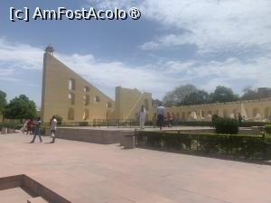 [P17] Jantal Mantar,observatorul din Jaipur » foto by AZE
 - 
<span class="allrVoted glyphicon glyphicon-heart hidden" id="av1445548"></span>
<a class="m-l-10 hidden" id="sv1445548" onclick="voting_Foto_DelVot(,1445548,7099)" role="button">șterge vot <span class="glyphicon glyphicon-remove"></span></a>
<a id="v91445548" class=" c-red"  onclick="voting_Foto_SetVot(1445548)" role="button"><span class="glyphicon glyphicon-heart-empty"></span> <b>LIKE</b> = Votează poza</a> <img class="hidden"  id="f1445548W9" src="/imagini/loader.gif" border="0" /><span class="AjErrMes hidden" id="e1445548ErM"></span>