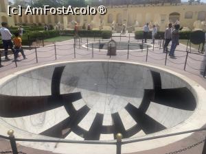 [P21] Jantal Mantar,observatorul din Jaipur » foto by AZE
 - 
<span class="allrVoted glyphicon glyphicon-heart hidden" id="av1445552"></span>
<a class="m-l-10 hidden" id="sv1445552" onclick="voting_Foto_DelVot(,1445552,7099)" role="button">șterge vot <span class="glyphicon glyphicon-remove"></span></a>
<a id="v91445552" class=" c-red"  onclick="voting_Foto_SetVot(1445552)" role="button"><span class="glyphicon glyphicon-heart-empty"></span> <b>LIKE</b> = Votează poza</a> <img class="hidden"  id="f1445552W9" src="/imagini/loader.gif" border="0" /><span class="AjErrMes hidden" id="e1445552ErM"></span>