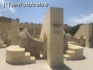 [P36] Jantal Mantar,observatorul din Jaipur » foto by AZE
 - 
<span class="allrVoted glyphicon glyphicon-heart hidden" id="av1445567"></span>
<a class="m-l-10 hidden" id="sv1445567" onclick="voting_Foto_DelVot(,1445567,7099)" role="button">șterge vot <span class="glyphicon glyphicon-remove"></span></a>
<a id="v91445567" class=" c-red"  onclick="voting_Foto_SetVot(1445567)" role="button"><span class="glyphicon glyphicon-heart-empty"></span> <b>LIKE</b> = Votează poza</a> <img class="hidden"  id="f1445567W9" src="/imagini/loader.gif" border="0" /><span class="AjErrMes hidden" id="e1445567ErM"></span>