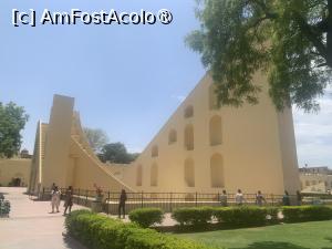 [P05] Jantal Mantar,observatorul din Jaipur » foto by AZE
 - 
<span class="allrVoted glyphicon glyphicon-heart hidden" id="av1445536"></span>
<a class="m-l-10 hidden" id="sv1445536" onclick="voting_Foto_DelVot(,1445536,7099)" role="button">șterge vot <span class="glyphicon glyphicon-remove"></span></a>
<a id="v91445536" class=" c-red"  onclick="voting_Foto_SetVot(1445536)" role="button"><span class="glyphicon glyphicon-heart-empty"></span> <b>LIKE</b> = Votează poza</a> <img class="hidden"  id="f1445536W9" src="/imagini/loader.gif" border="0" /><span class="AjErrMes hidden" id="e1445536ErM"></span>